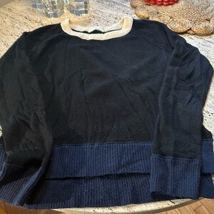 Rag and Bone Colorblock Crew Neck Boxy Cashmere Sweater Black White Dark Blue